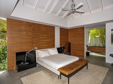 St. Barts Home 897883