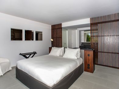 St. Barts Home 897883