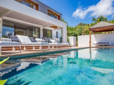 St. Barts Home 897887