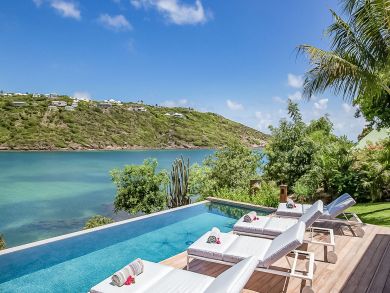 St. Barts Home 897887