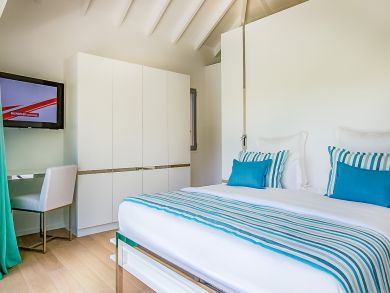 St. Barts Home 897887