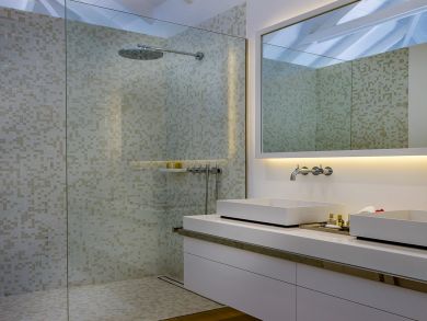 St. Barts Home 897887