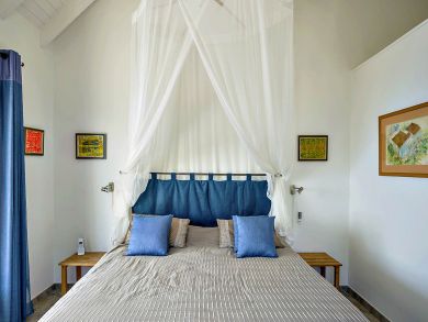 St. Barts Home 897889