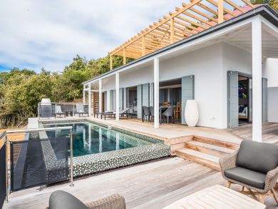 St. Barts Home 897891