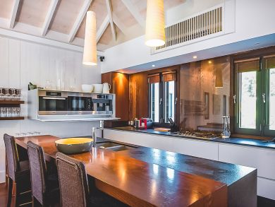 St. Barts Home 897893