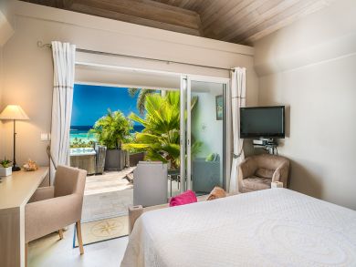 ST. BARTHS 4 BEDROOM LUXURY VILLA WITH POOL AND VIEW