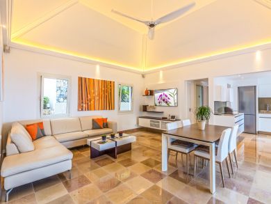 St. Barts Home 897896