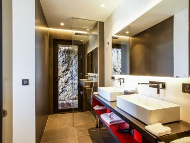 St. Barts Home 897897
