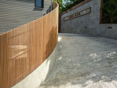 St. Barts Home 897897