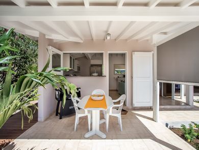 St. Barts Home 897898