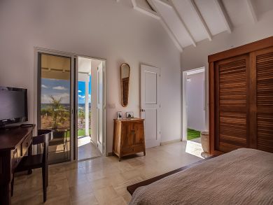 St. Barts Home 897898