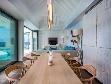 St. Barts Home 897899