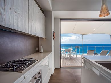 St. Barts Home 897899