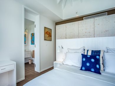 St. Barts Home 897899