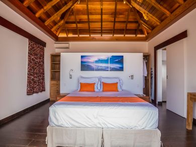 St. Barts Home 897901