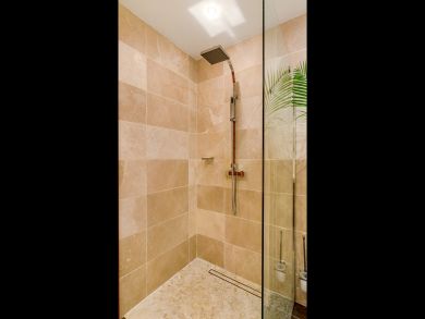 St. Barts Home 897903