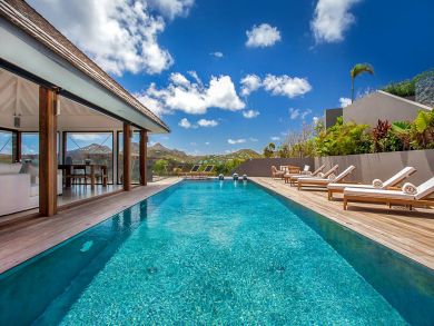 St. Barts Home 897904
