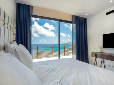 St. Barts Home 897904