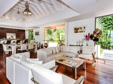 St. Barts Home 897905