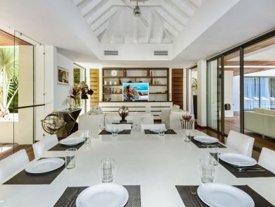 St. Barts Home 897905