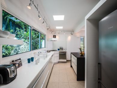 St. Barts Home 897907