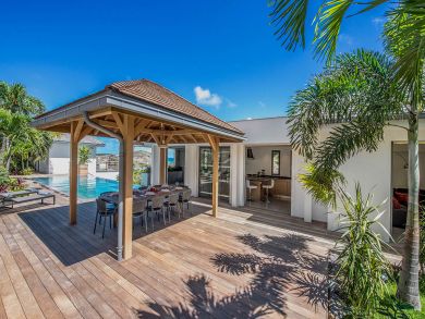 St. Barts Home 897908