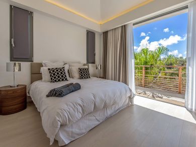 St. Barts Home 897908