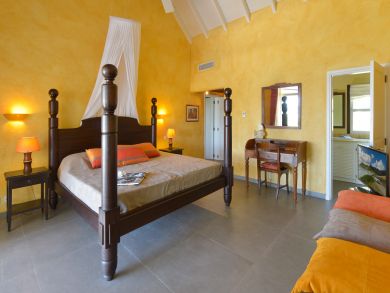 St. Barts Home 897909