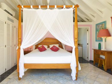 St. Barts Home 897909