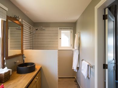 St. Barts Home 897909