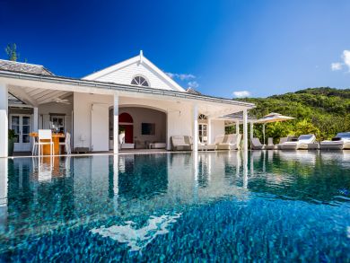 St. Barts Home 897911