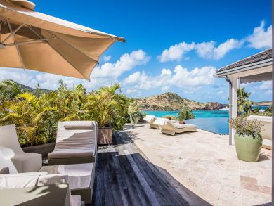 St. Barts Home 897911
