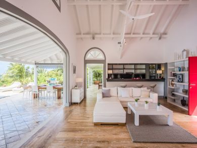 St. Barts Home 897911