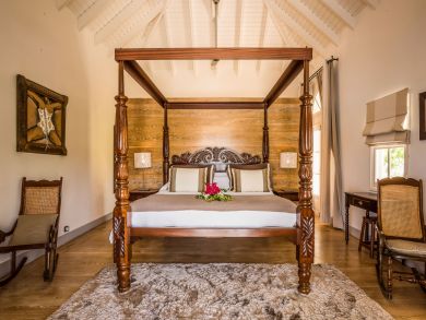 St. Barts Home 897911