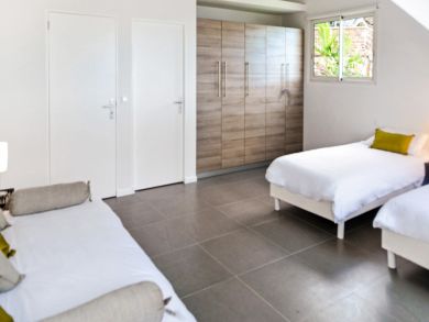 St. Barts Home 897916