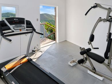 St. Barts Home 897916