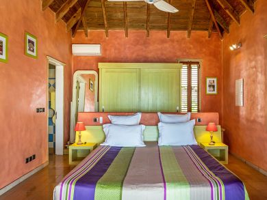 St. Barts Home 897921