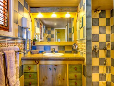 St. Barts Home 897921
