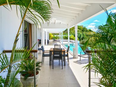 St. Barts Home 897922