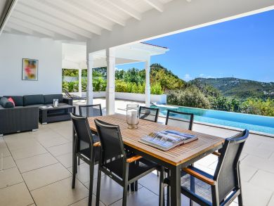 St. Barts Home 897922