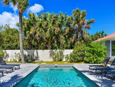 St. Barts Home 897926