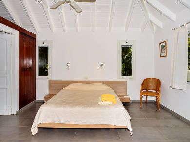 St. Barts Home 897926