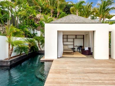 St. Barts Home 897927