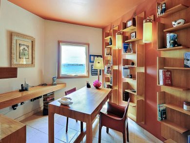 St. Barts Home 897928