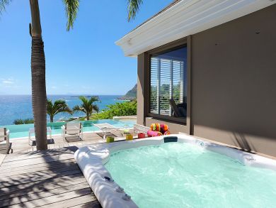 St. Barts Home 897928