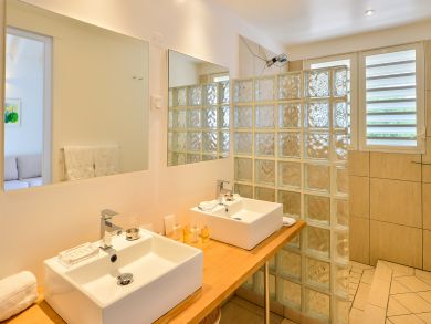 St. Barts Home 897929