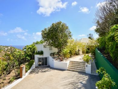 St. Barts Home 897929