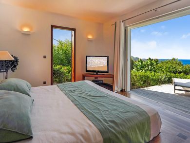 St. Barts Home 897930