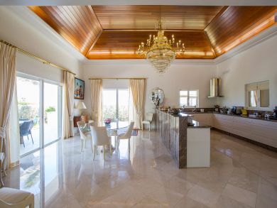 St. Barts Home 897931 St. Barts Home 897931