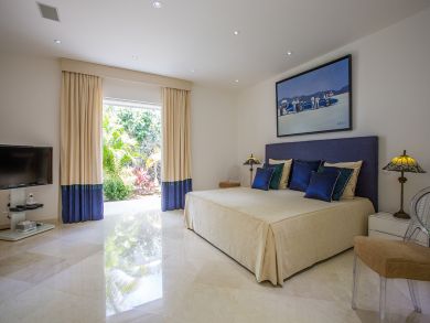 St. Barts Home 897931 St. Barts Home 897931
